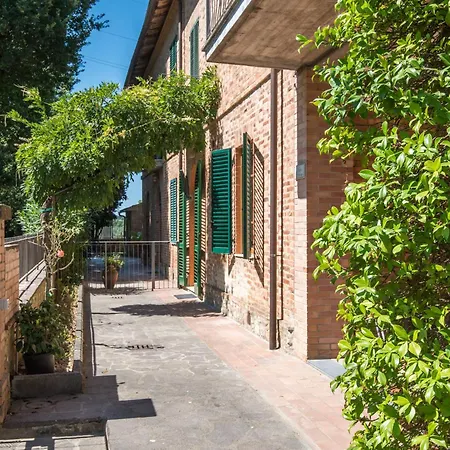 Podere San Lorenzo シエーナ